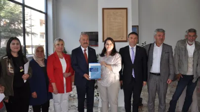 MHP’li Taytak: “Engelli Bireylerimizin Hayatını Kolaylaştırmak İçin Çalışıyoruz”