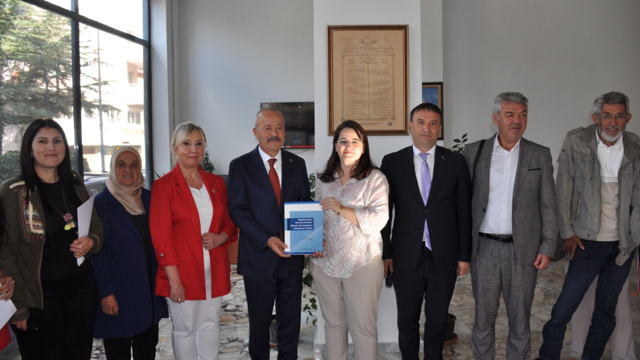 MHP’li Taytak: “Engelli Bireylerimizin Hayatını Kolaylaştırmak İçin Çalışıyoruz”
