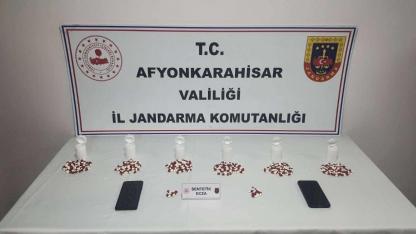 Afyon Jandarmasından Uyuşturucu Operasyonu: 2 Şüpheli Tutuklandı