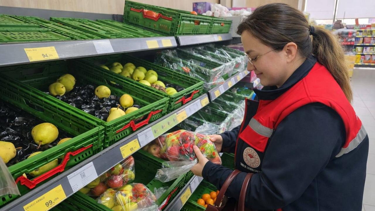Afyon'da Marketlere TÜFİS Denetimi: Fiyatlar Haftalık Takip Ediliyor