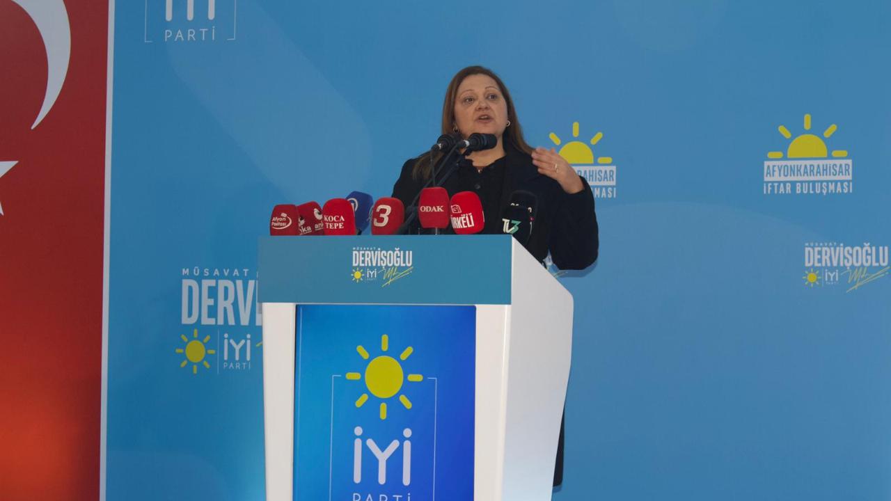 Başkan Köksal'dan İYİ Parti İftarında: “Kırmızı Çizgilerimiz Cumhuriyet, Bayrak ve Vatan”
