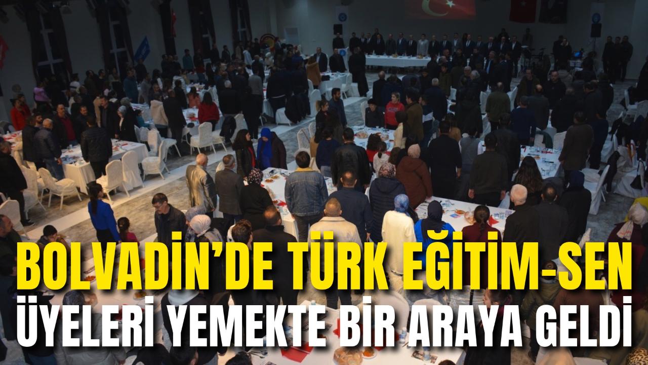 Bolvadin’de Türk Eğitim-Sen Üyeleri Yemekte Bir Araya Geldi