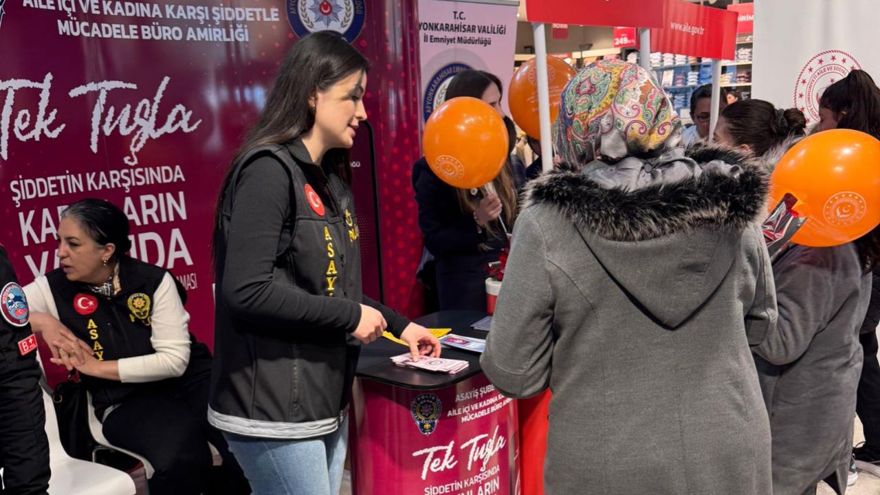 Afyon Emniyeti Yüzlerce Kadına KADES’i Anlattı