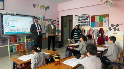 Afyon Evciler’de Baraklı Köyü Halkı Tepkili: “Şehidimizin Adı Nasıl Yok Sayılır?”