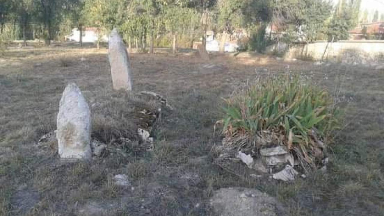 Afyon Halkı Şehitliğine Sahip Çıkılmasını İstiyor: Dedesivri’de Unutulan Kahramanlar