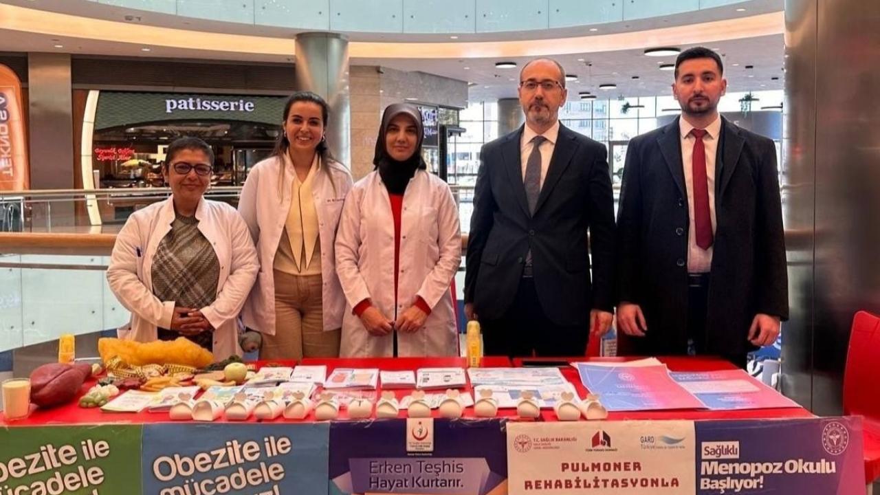 Afyon'da Toplum Sağlığı Merkezi’nden AVM’de Sağlık Farkındalık Standı