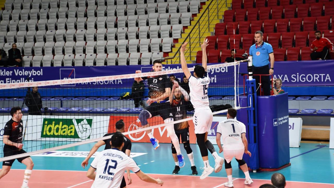 Afyon’da Voleybol Aday Hakem Kursu Başvuruları Başladı