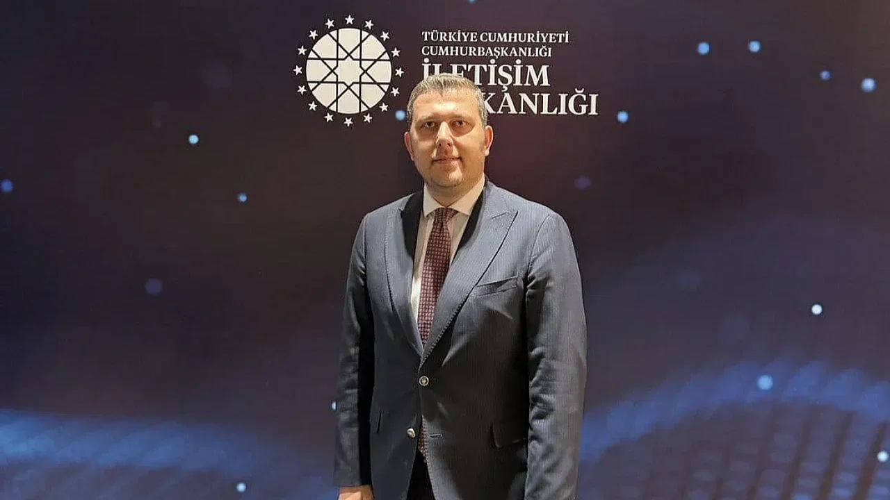 Afyonkarahisarlı Avukat Çelik Dünya Fahri Konsoloslar Derneği’ne Kabul Edildi