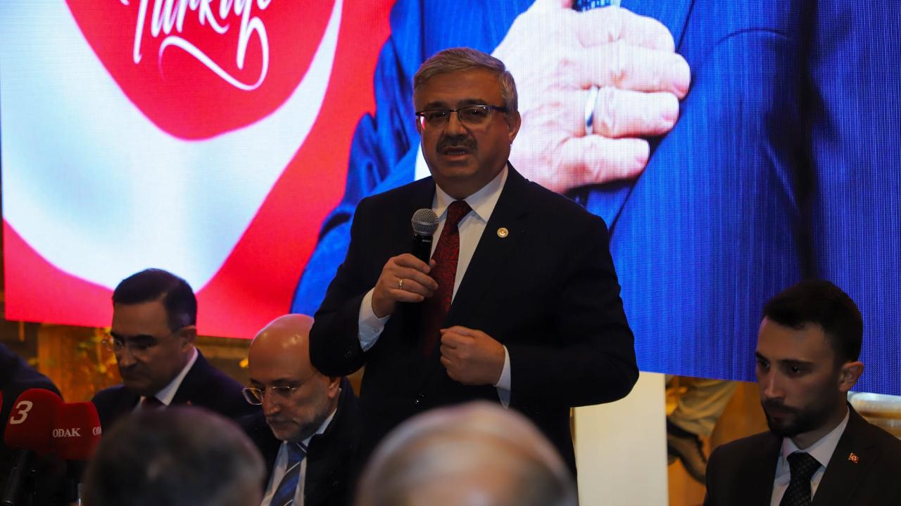 AK Partili Yurdunuseven: “Cumhurbaşkanımızın Güçlü Duruşu Sayesinde Huzur İçerisinde Bayram Geçiriyoruz”