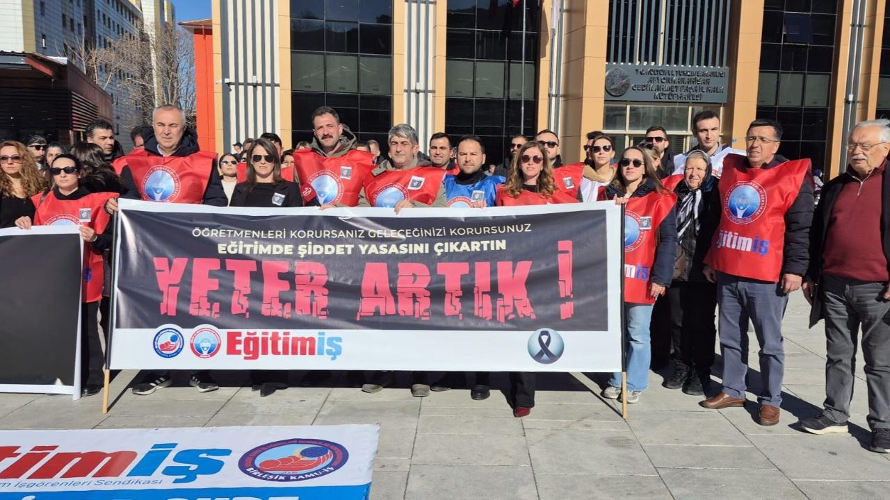 CHP’den Eğitim-İş’e Destek: “Sorumluluğu Görmezden Gelen Anlayışı Kabul Edemeyiz”