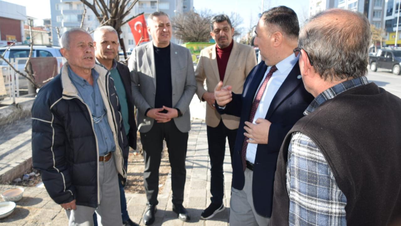 İYİ Partili Mısırlıoğlu Esnafın Feryadını Dinledi: “İyi Değiliz, Yaşamaya Çalışıyoruz”