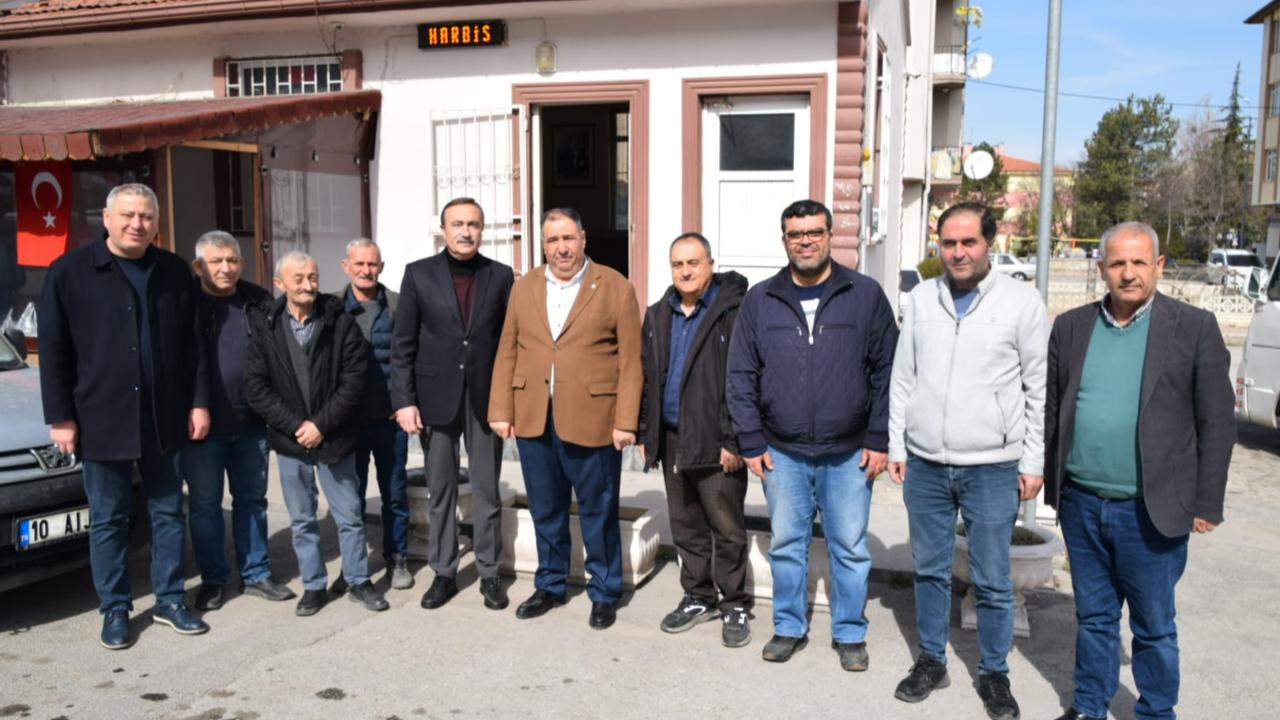 İYİ Partili Mısırlıoğlu Minibüs Duraklarında: “Akaryakıtta ÖTV ve KDV Kaldırılmalı”