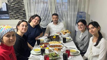 Afyon'da MHP’den Üniversiteli Gençlere “Aile Sofrası”