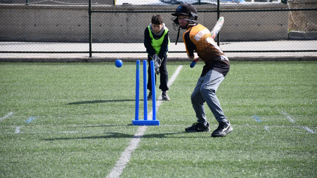 Okul Sporları Kriket Müsabakaları Sona Erdi: Dereceler Belli Oldu