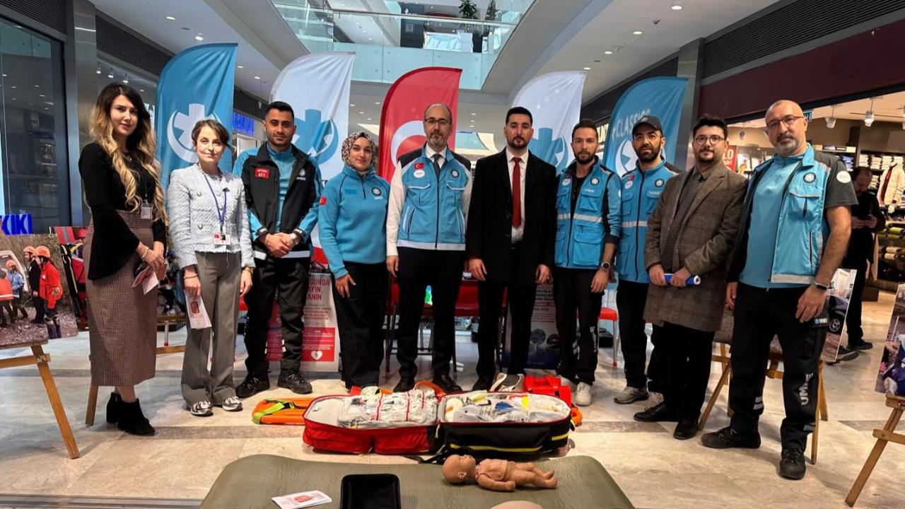 Ramazanda Sağlık Programı Park Afyon AVM’de Vatandaşlarla Buluştu