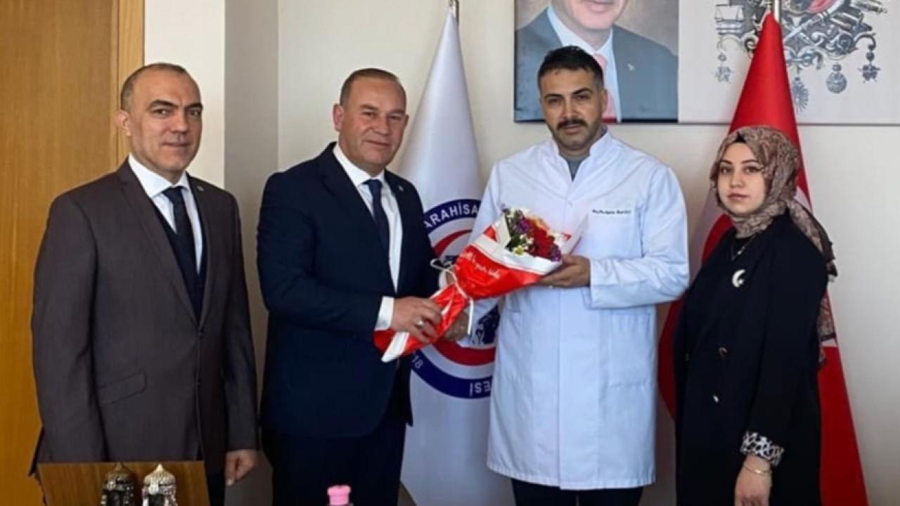 Türk Sağlık-Sen Başkanı Öztürk: “Sağlık Çalışanları Özveriyle Görev Yapıyor”