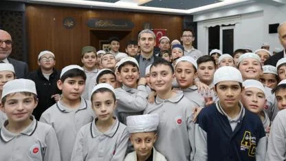 Vali Aktaş, Hafızlık Öğrencileriyle İftarda Buluştu