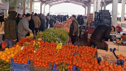 Veysel Gök'ten Karnıbüyük'e: “Zincir Marketler Kazansın, Küçük Esnaf Silinsin Diyorsunuz”