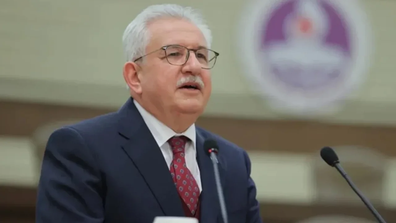 Yeni Yol Genel Başkanı Akıncı: “Eber Gölü’nü Korumak Ulusal Bir Sorumluluktur”