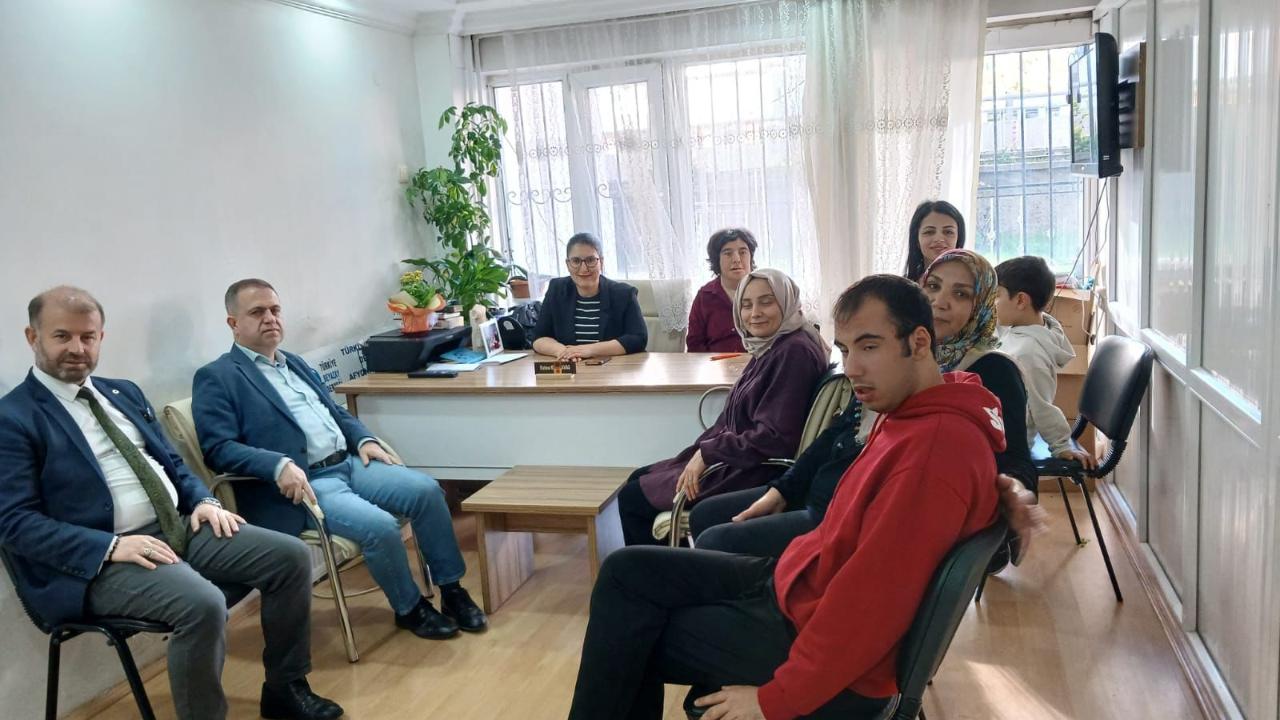 AFSÜ Yönetiminden Otizm Haftası Ziyareti: İş Birliği ve Farkındalık Vurgusu