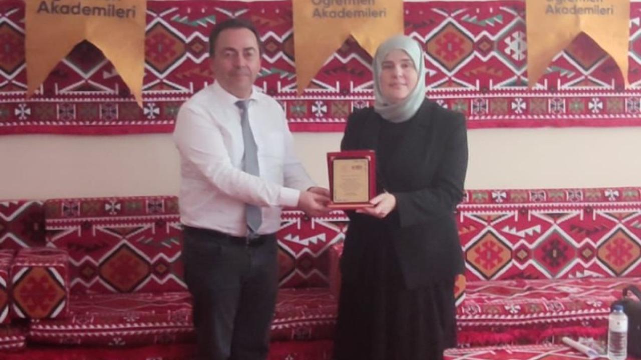 Afyon’da Öğretmen Akademileri’nde Sezai Karakoç Anlatıldı