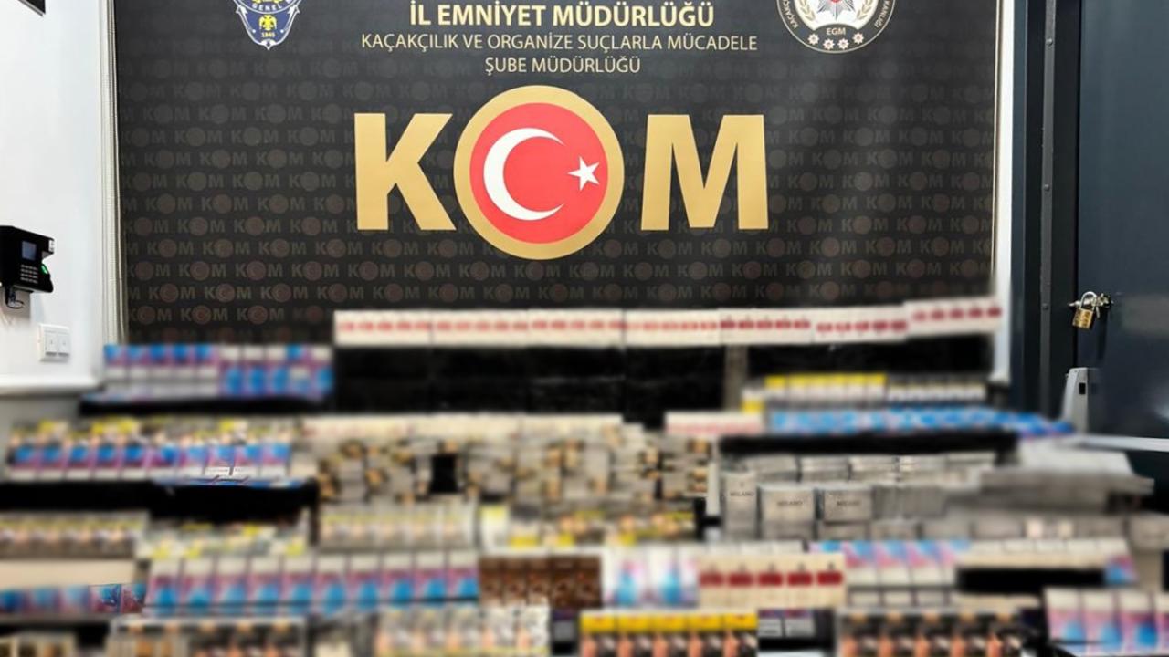 Afyon’da Saman Balyası Süsü Verip Kaçakçılık Yapacaklardı, Yakalandılar!