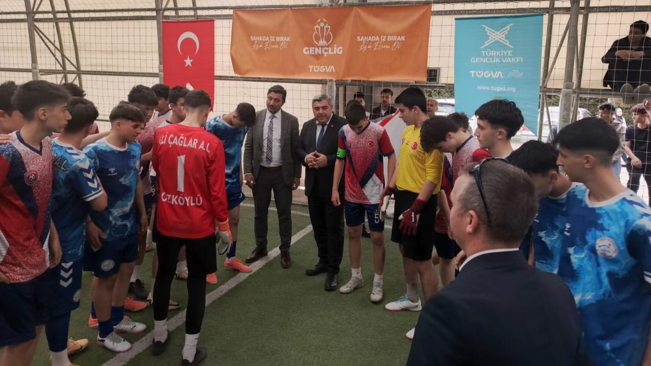 Afyon’da Şehitlerimize Rahmet ve Filistin’e Destek Temasıyla Turnuva Düzenlendi