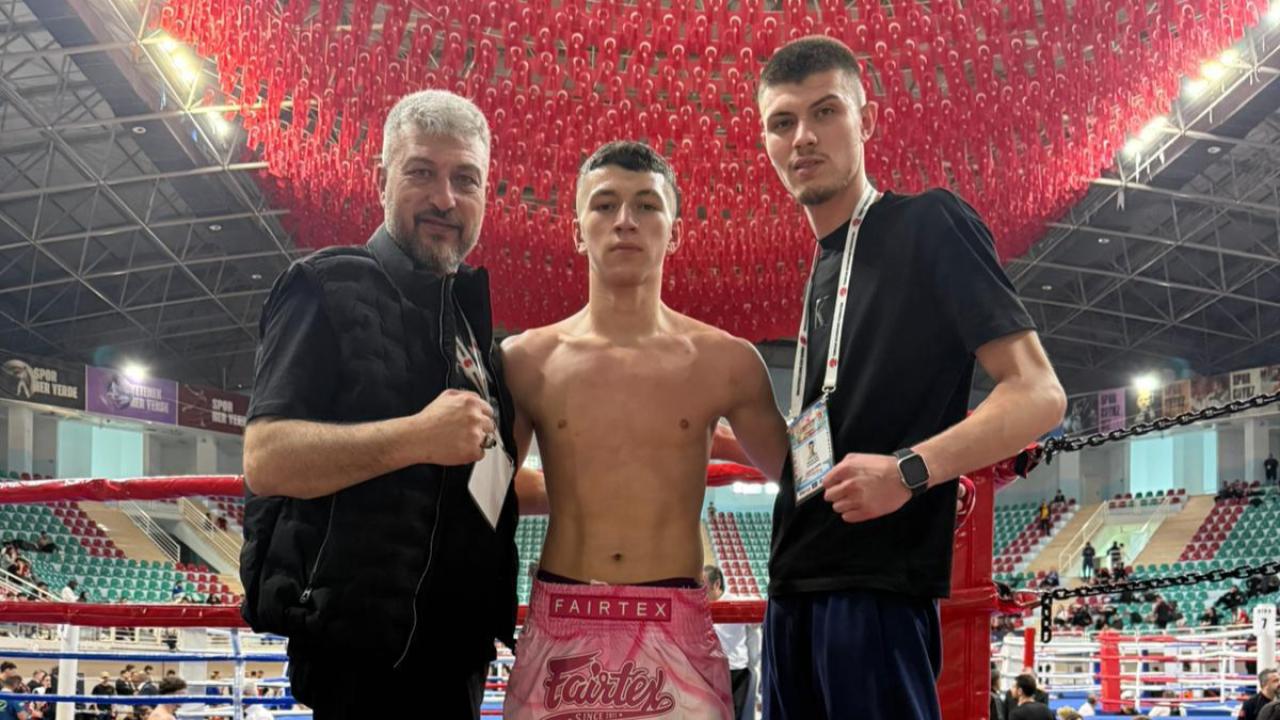 Afyonlu Sporculardan Türkiye Şampiyonası’nda Madalya Yağmuru