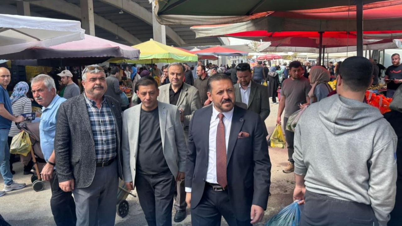 Anahtar Partili Aladağ Pazar Halkının Nabzını Tutmaya Devam Ediyor: “Sahadayız, Esnafımızın Yanındayız”