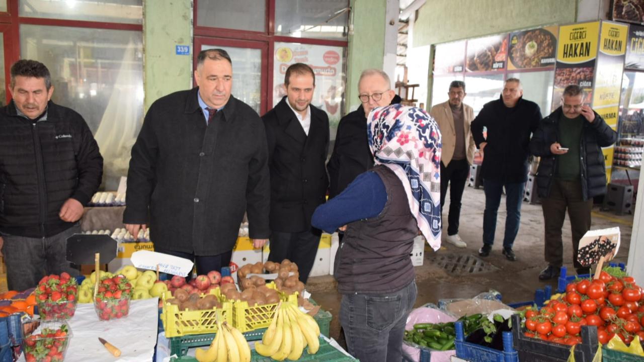 İYİ Partili Mısırlıoğlu: “Çorumlu Başkana Çağrım Hodri Meydan, Gel Esnafı Birlikte Gezelim”