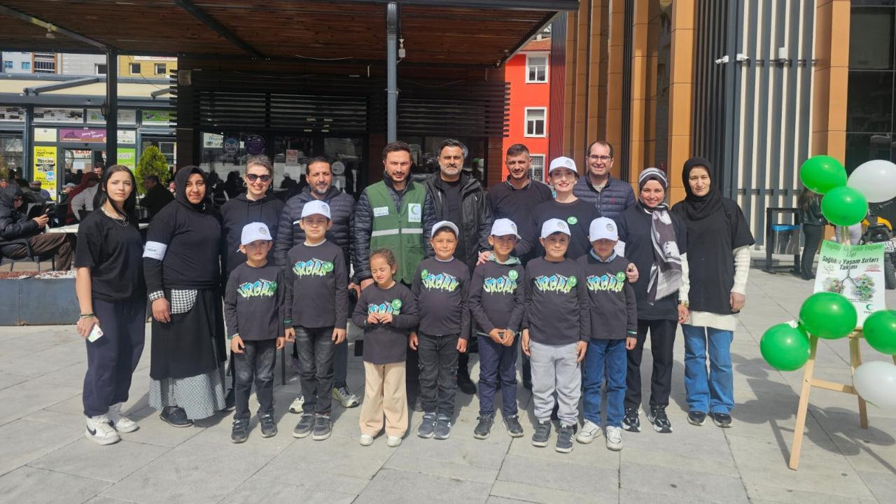 Kışlacık İlkokulu Öğrencileri Sağlıklı Yaşam İçin Sahadaydı