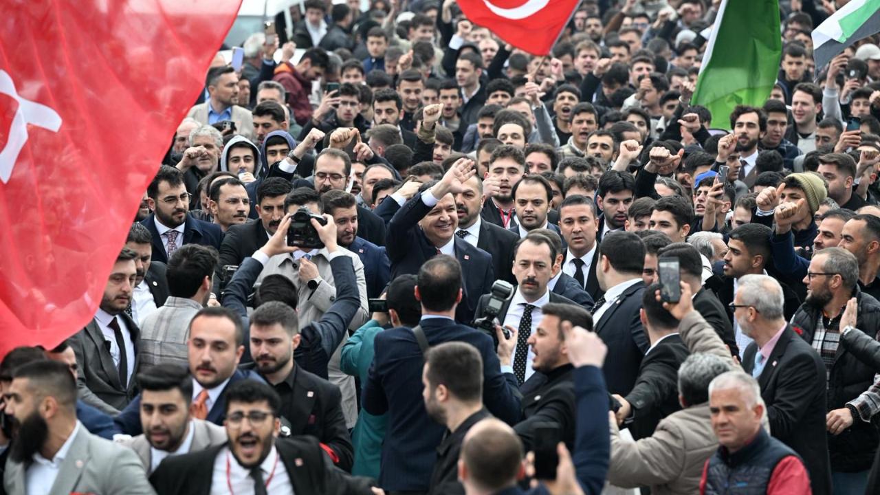 Saadet Partisi “Türkiye Divanı” Programına Afyon Teşkilatı Çıkartma Yaptı