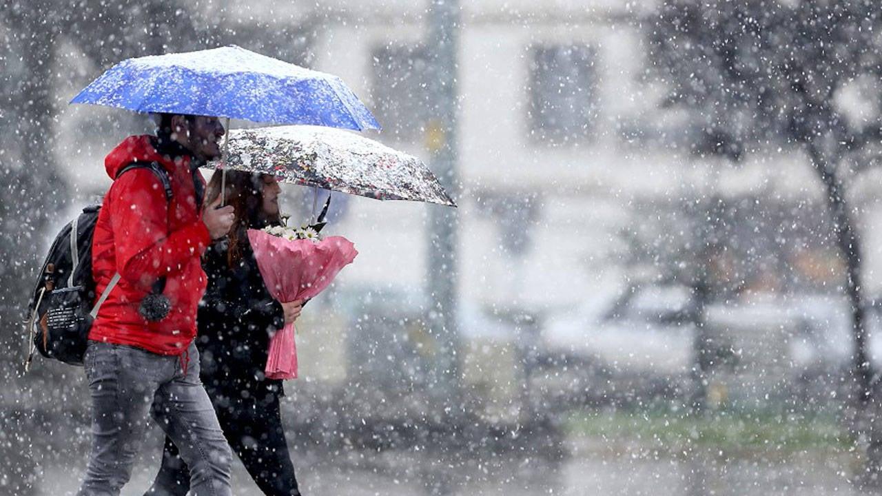Meteoroloji Afyon İçin Uyarıda: Kuvvetli Sağanak ve Kar Bekleniyor!